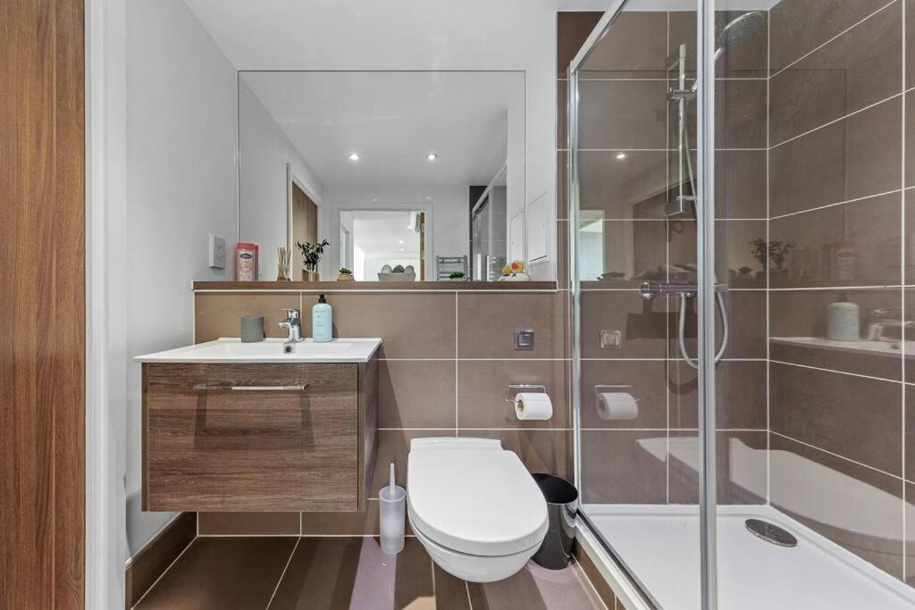 Apartament Beautiful Living Sleep 7 In London Bp34 Zewnętrze zdjęcie